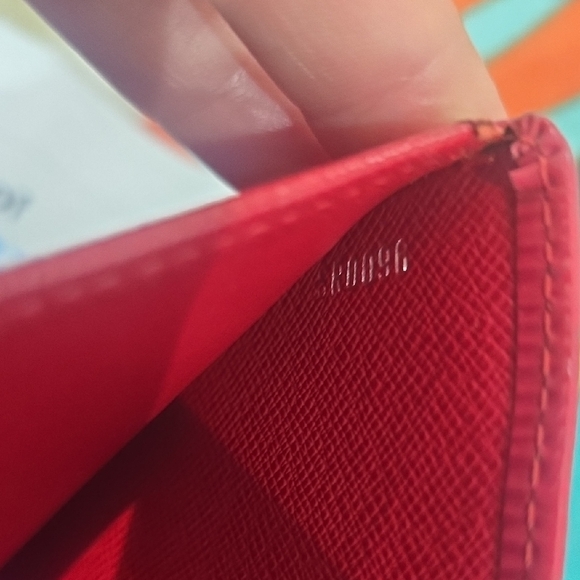 Louis Vuitton Red Epi Women's Wallet In Beautiful Used Condition - Picture 10 of 12